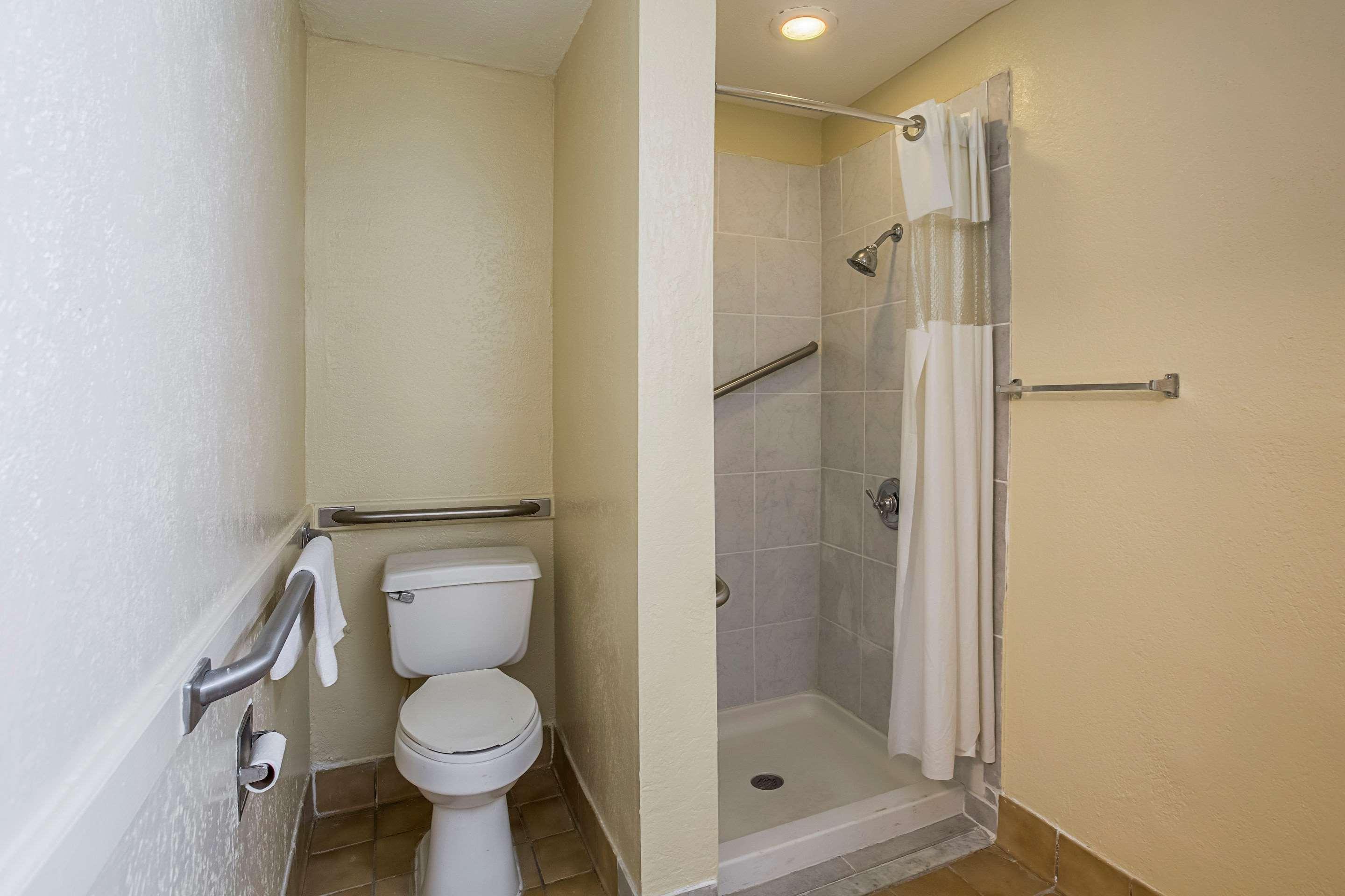 Rodeway Inn Nashville Airport South Екстериор снимка