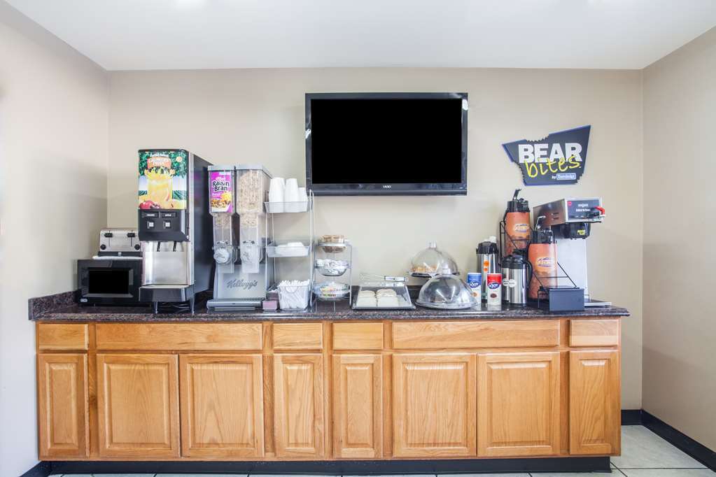 Rodeway Inn Nashville Airport South Ресторант снимка